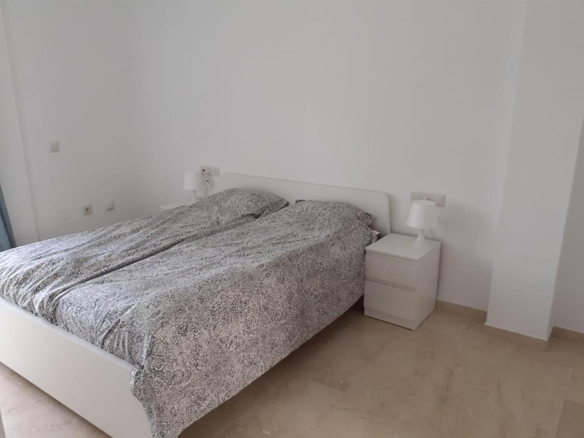 Estepona Golf Apartment מראה חיצוני תמונה